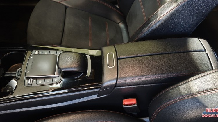 Mercedes-Benz Classe CLA 200 CDI PACK AMG