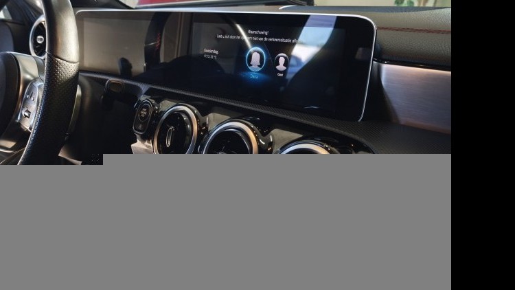 Mercedes-Benz Classe CLA 200 CDI PACK AMG