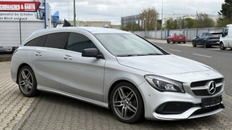 Mercedes-Benz Classe CLA 200 CDI PACK AMG