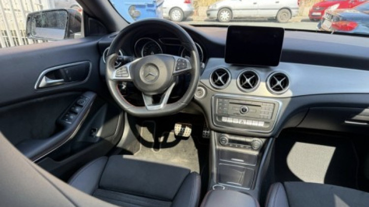 Mercedes-Benz Classe CLA 200 CDI PACK AMG