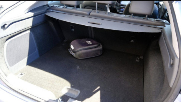 Hyundai Ioniq PREMIUM