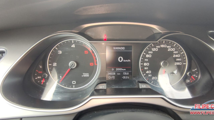 Audi A4 Avant 2.0 TDI S LINE