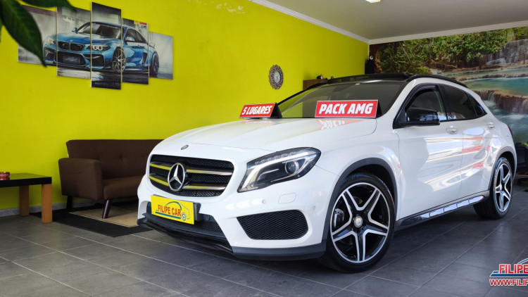 Mercedes-Benz Classe GLA 220 CDI 4 MATIC