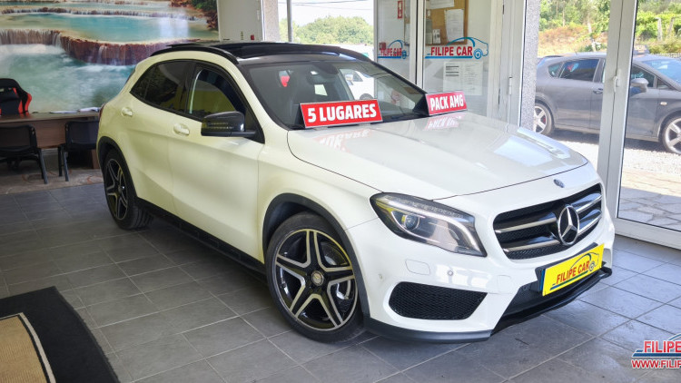Mercedes-Benz Classe GLA 220 CDI 4 MATIC