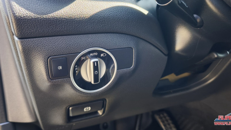 Mercedes-Benz Classe GLA 220 CDI 4 MATIC
