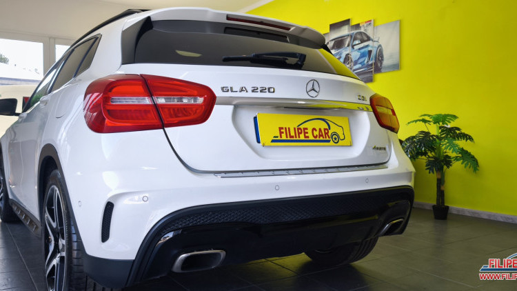 Mercedes-Benz Classe GLA 220 CDI 4 MATIC