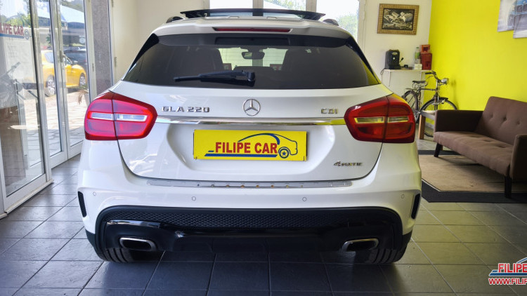 Mercedes-Benz Classe GLA 220 CDI 4 MATIC