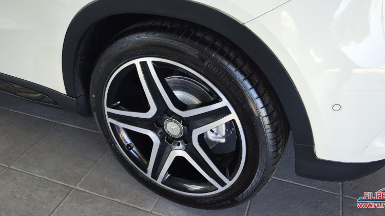 Mercedes-Benz Classe GLA 220 CDI 4 MATIC