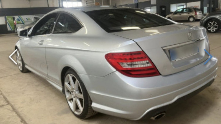 Mercedes-Benz Classe C 220 COUPE PACK AMG