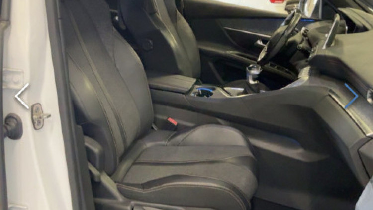 Peugeot 5008 1.5 HDI ALLURE