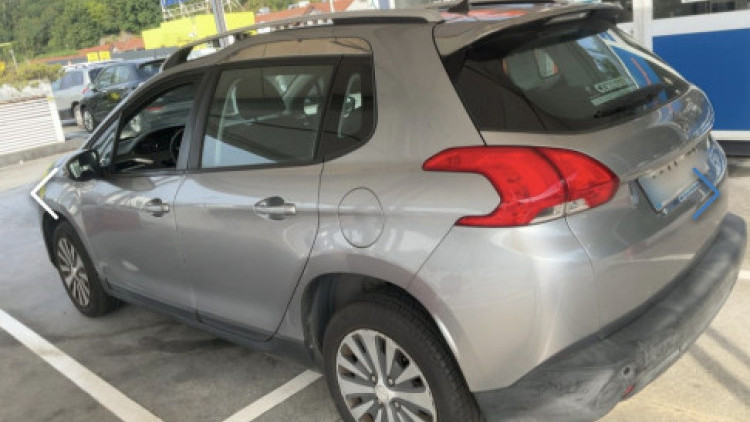 Peugeot 2008 1.6 e-HDI ACTIVE