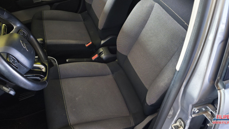 Citro&euml;n C3 BLUE-HDI SHINE
