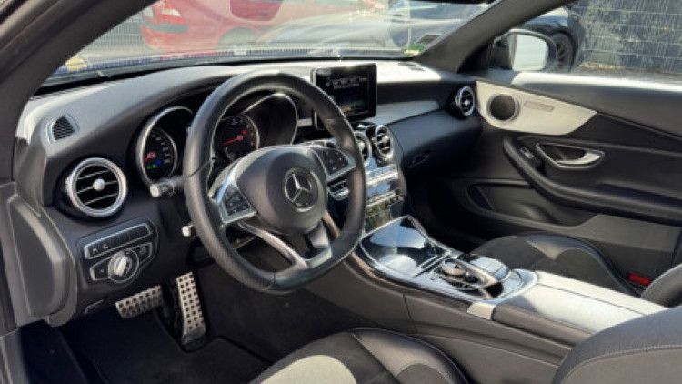 Mercedes-Benz Classe C 220 COUPE AMG LINE