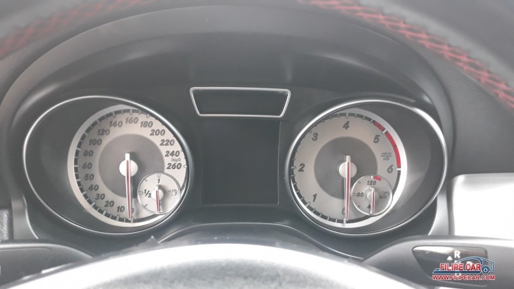 Mercedes-Benz Classe CLA 220 CDI AMG