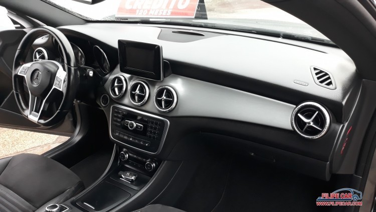 Mercedes-Benz Classe CLA 220 CDI AMG