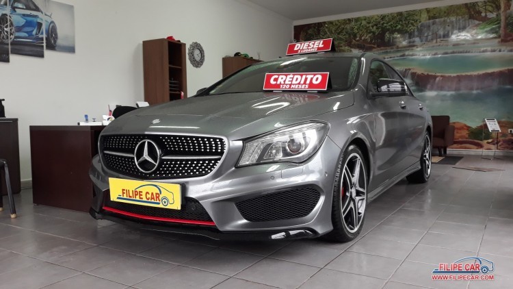 Mercedes-Benz Classe CLA 220 CDI AMG