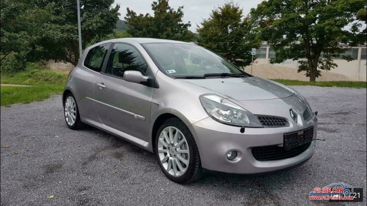 Renault Clio 2.0 RS