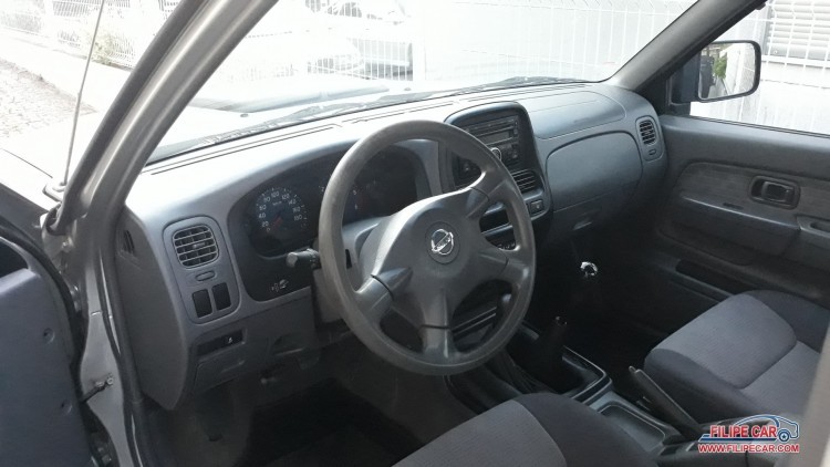 Nissan NP300 2.5 TURBO