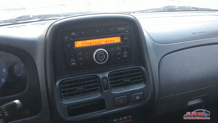 Nissan NP300 2.5 TURBO