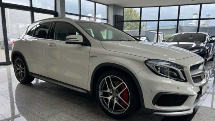 Mercedes-Benz Classe GLA 45 AMG
