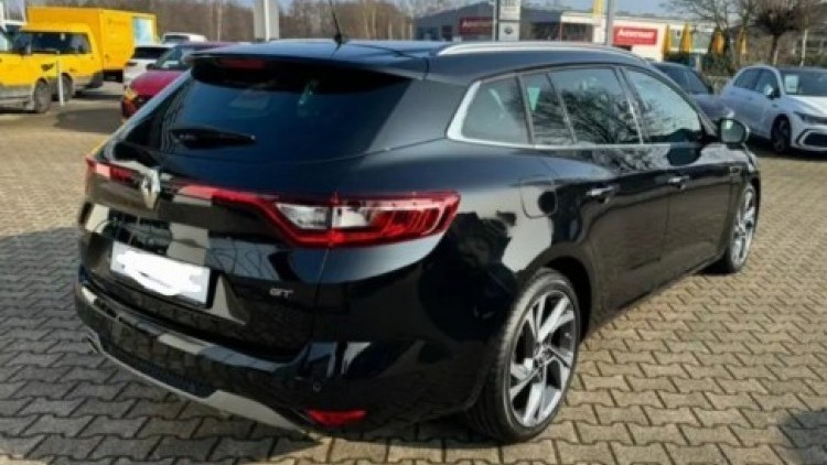 Renault M&eacute;gane Sport Tourer 1.6 DCI GT