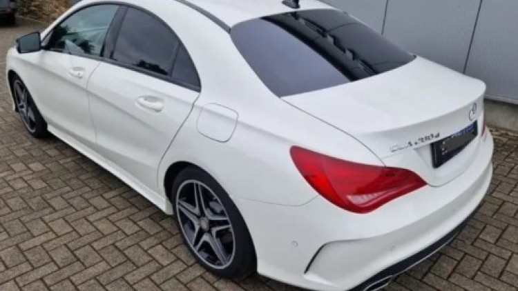 Mercedes-Benz Classe CLA 200 PACK AMG