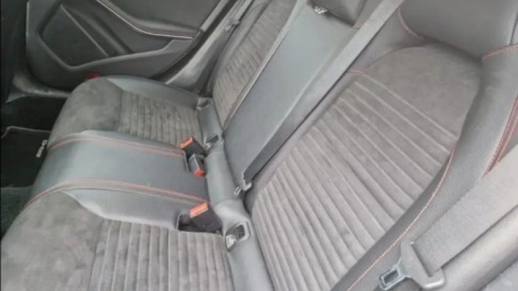 Mercedes-Benz Classe CLA 200 PACK AMG