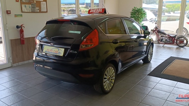 Ford Fiesta 1.4 TDCI TITANIUM