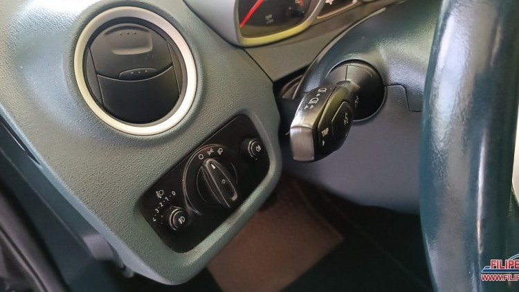 Ford Fiesta 1.4 TDCI TITANIUM