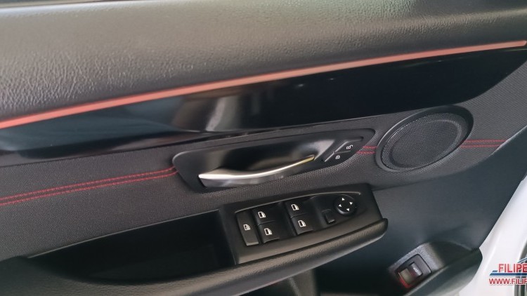 BMW S&eacute;rie 2 - 218 SPORT TOUER