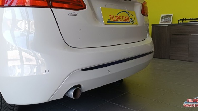 BMW S&eacute;rie 2 - 218 SPORT TOUER