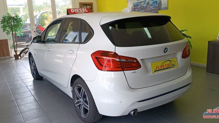 BMW S&eacute;rie 2 - 218 SPORT TOUER