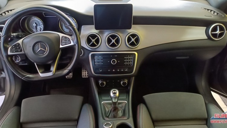 Mercedes-Benz Classe CLA 200 CDI PACK AMG