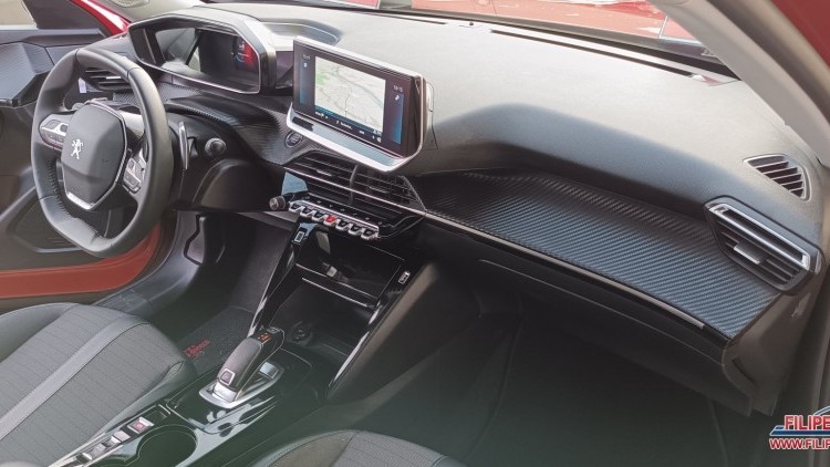 Peugeot 2008 BLUE HDI ALLURE PACK EAT8