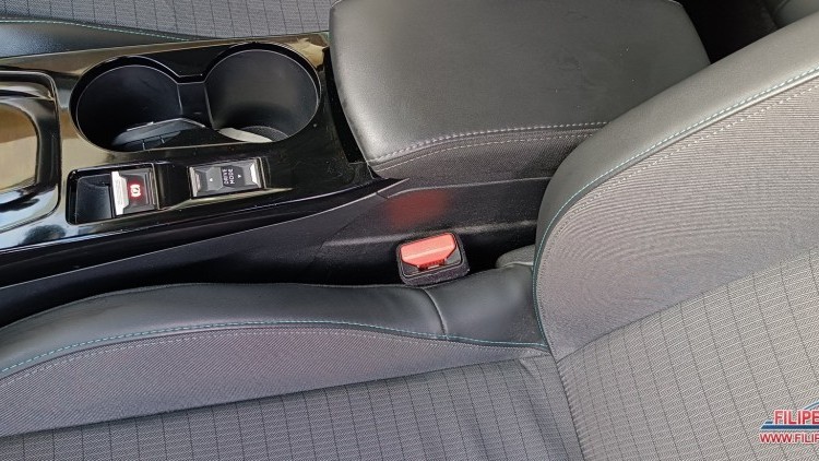 Peugeot 2008 BLUE HDI ALLURE PACK EAT8