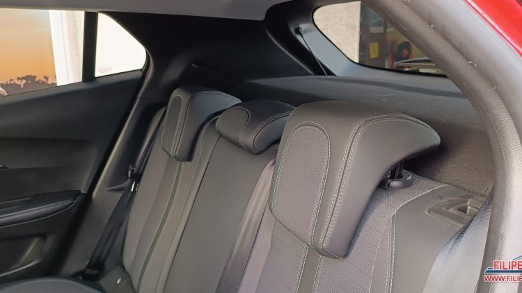 Peugeot 2008 BLUE HDI ALLURE PACK EAT8