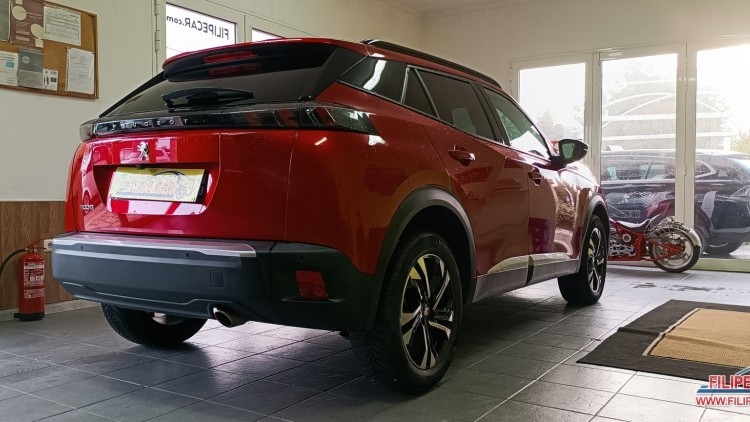 Peugeot 2008 BLUE HDI ALLURE PACK EAT8