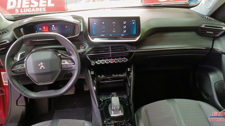 Peugeot 2008 BLUE HDI ALLURE PACK EAT8