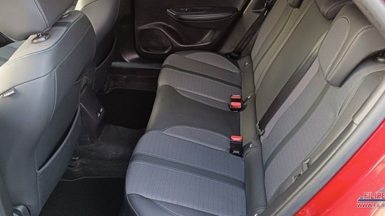 Peugeot 2008 BLUE HDI ALLURE PACK EAT8